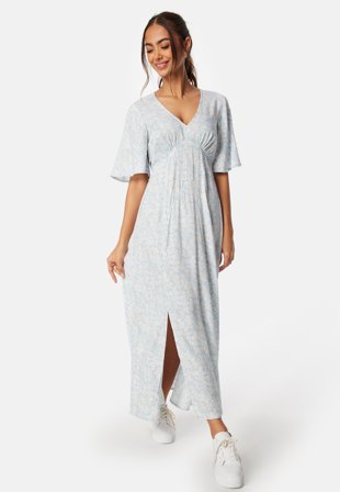 Happy Holly V-neck Slit Viscose Dress Klær