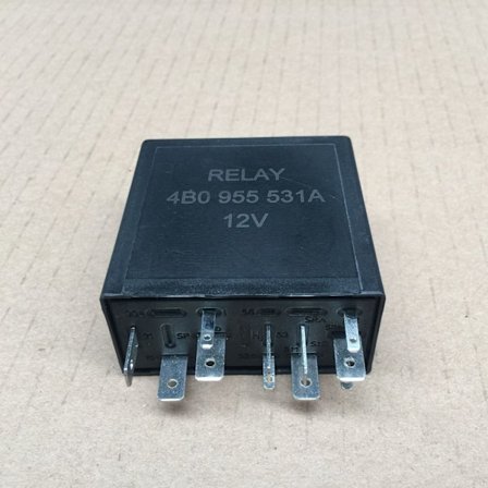 377 Intermittent Vindrutetorkarmotorstyrningsrelä För B5 MK4 Bora 4B0 955 531A