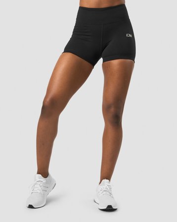 ICANIWILL - Classic V-shape Tight Shorts Black Wmn - Dame - ICIW
