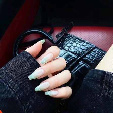 UBIUO 24 stk. franske negle, kisteformede falske negle, blank gradient grønne falske negle med simpelt kantdesign, fuld dækning akrylnegle til kvinder