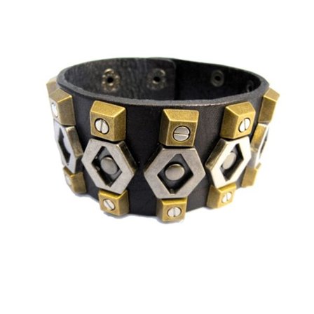 Läderarmband med silver- och guldfärgade nitar