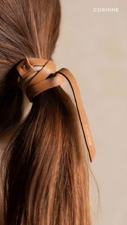 CORINNE Leather Band Short Narrow Variant 2, Hår, Hårpynt, Hårelastikker