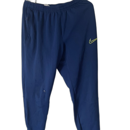 Nike blå tränings byxor med bra pris ock kvalitet.