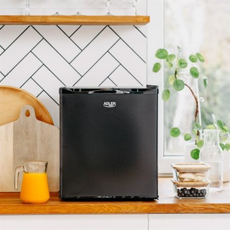 Minikyl med 28 liters kapacitet och LED-belysning - Svart