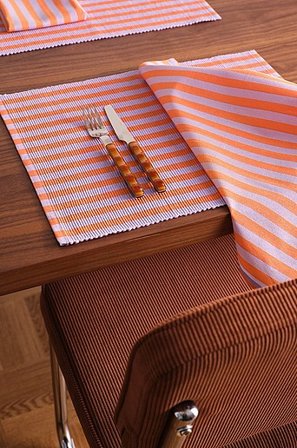 Jotex - Placemat Met Pak Van 2 Servet Met Pak Van 2 Oranje/paars Oranje/paars - FRIDOLIN - Koop Placemats bij Jotex