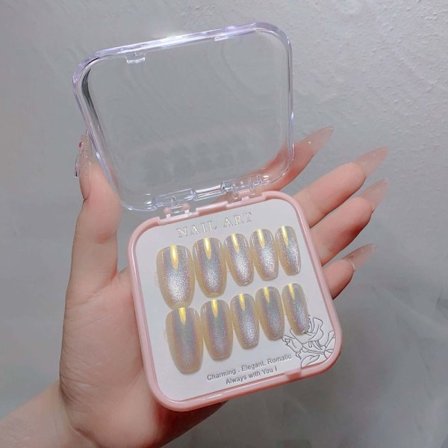 Falska naglar Tryck på naglar B16 B16