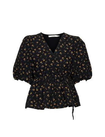 Averygz Blouse Black Gestuz
