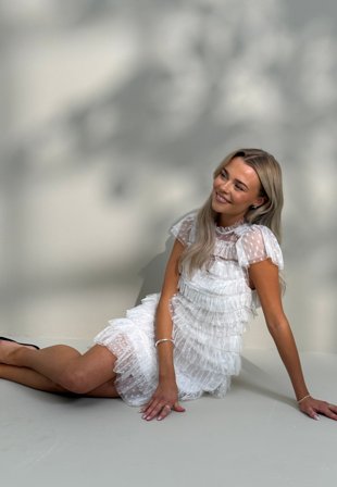 Bubbleroom Occasion - High Neck Tulle Frill Dress - White - Kläder