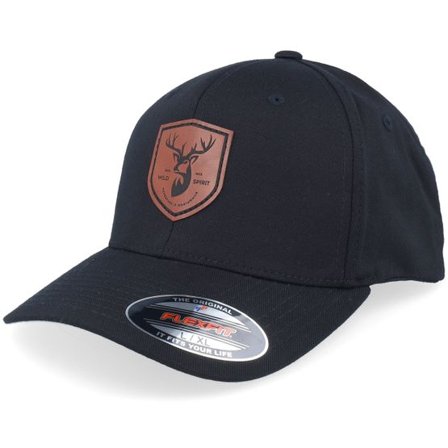 Wild Spirit - Svart flexfit Keps - Brown Deer Shield Patch Black Flexfit @ Hatstore