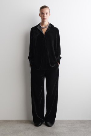 COS Women's Velvet Shirt in Black