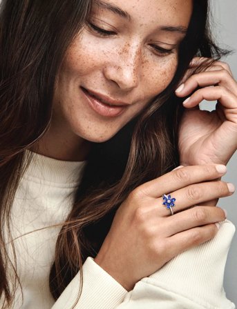 Pandora Herbarium Cluster Sterling Silver Ring With Princess Blue Crystal And Clear Cubic Zirconia - Blue - 50