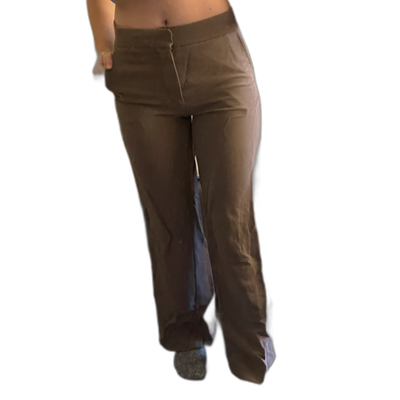 Kostymbyxor med slits