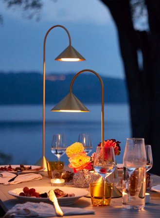 Grasp oppladbar bordlampe H72 - messing