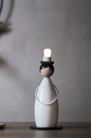 Star Trading - Kynttilänjalka Lucia Classic, korkeus 26 cm - Valkoinen - Sähkökyntteliköt - - Homeroom