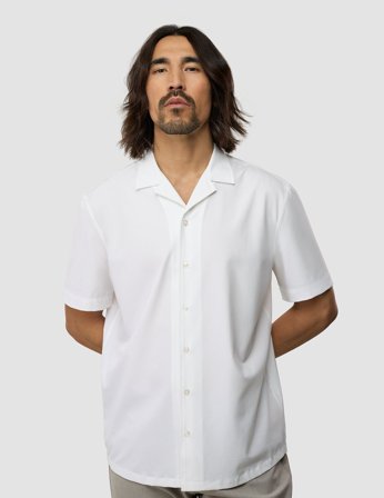 Shaping New Tomorrow - Tech Linen Short-Sleeved Shirt Bowling Collar - Pure White - Herr - Storlek L