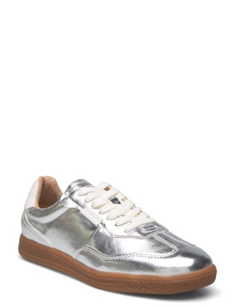 Steve Madden | Emporia Sneaker | 39