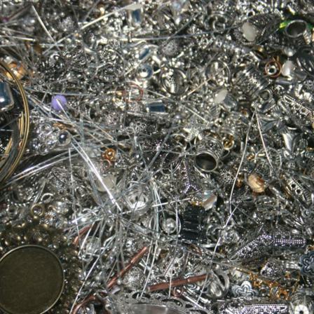 Pärlmix Pärlpaket Metalldelar 450 Gram Ca 1000 Delar