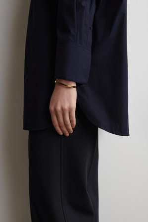 COS Women's Curved Rectangular Bangle in Gold-coloured