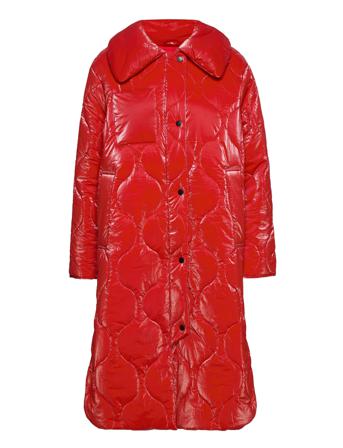 Delara Kviltad Jacka Röd Baum Und Pferdgarten