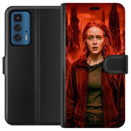 Kompatibelt Plånboksfodral till Motorola Motorola Edge 20 Pro Porträtt av en ung kvinna med rött hår i en apokalyptisk landskap, röda blixtar och