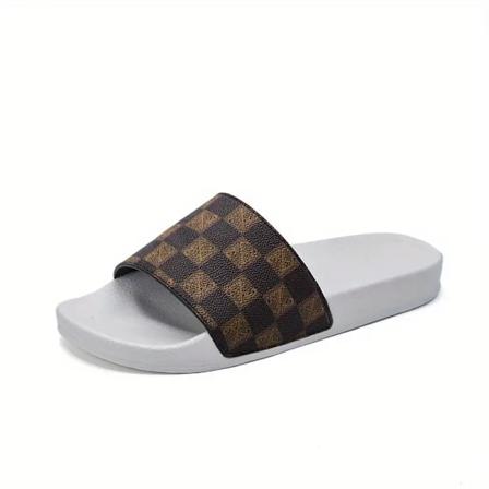 Herr Checkered Slides - Casuala halkfria tofflor för inomhus/utomhusbruk - Perfekt för strand, dusch, vår och sommar Brown 42