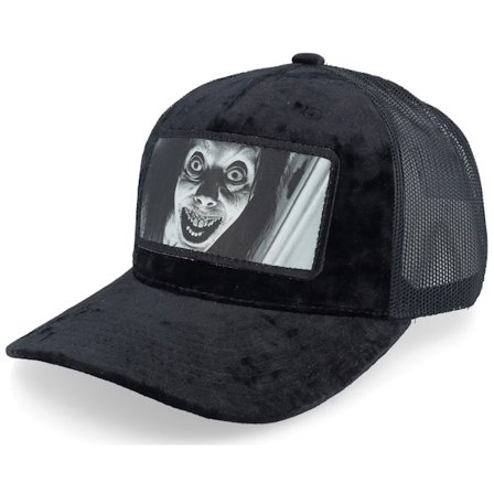 Scenes - Negro trucker Gorra - Scary Lady Velvet Black/Black A-frame Trucker @ Hatstore
