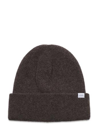 Wayne Recycled Wool Beanie Accessories Headwear Beanies Ruskea Les Deux
