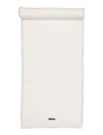 Runner Anders White Noble House