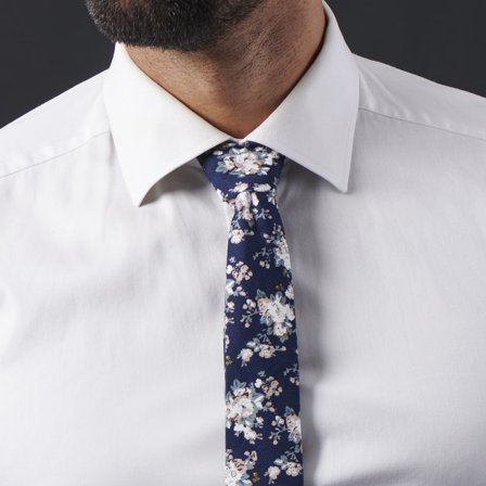 Stropdas met blauwe & witte bloemen voor mannen - Smalle stropdassen