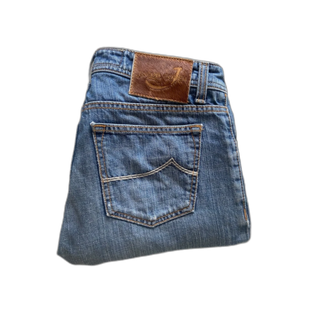 Jacob Cohen jeans ljusblå.