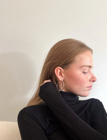 Jane Koenig Big Tied Heart Hoop - Silver - ONE SIZE