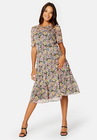 Bubbleroom Occasion Brie Midi Dress Black / Floral Klær