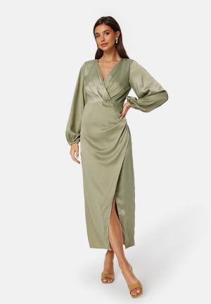 Bubbleroom Occasion L/S wrap satin midi dress XS Green Tøj Dam