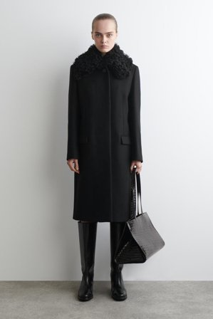 COS Damen Langer Wollmantel Mit Shearling-Kragen - Schwarz