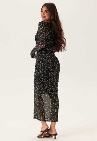 Bubbleroom - Mesh Midi Dress - Black/Floral - Kläder