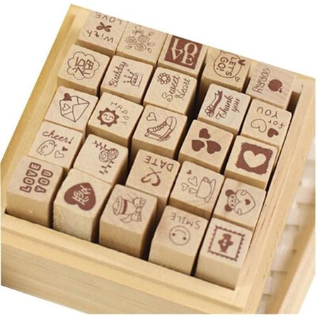 Pakke med 25 små hjerteformede trestempler med gummi med eske for DIY-håndverk