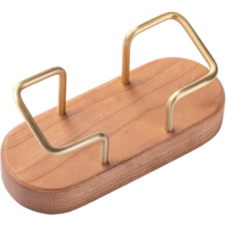 Visittkortholder i tre, laget av kirsebærtre og messing - for oppbevaring av visittkort.