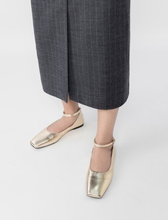 VAGABOND Delia - Gold - 37