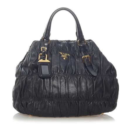 Prada Vintage, Pre -owned Nappa Gaufre Satchel Zwart, Dames, Maat:ONE Size