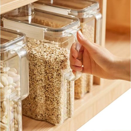 Transparent tank i plast, låda för hushållsmat