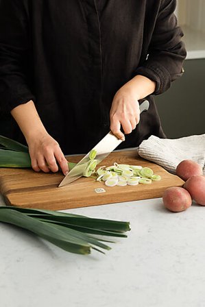 ØYO Kokkekniv Budalen 23cm