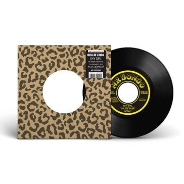 Shy girl / front line HOLLIE COOK