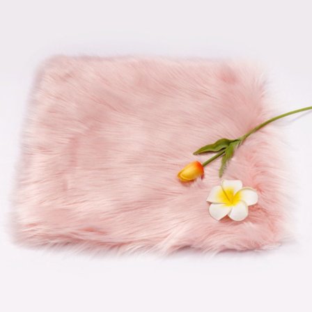 Skoleskap Tepper Faux Fur Area Teppe LYSROSA