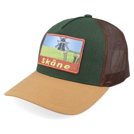 Wild Spirit - Bruin trucker Cap - Swedish Skåne Landscape Dark Green/Brown/Wheat A-Frame Trucker @ Hatstore