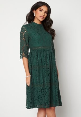 Happy Holly High Neck Lace Dress Klær
