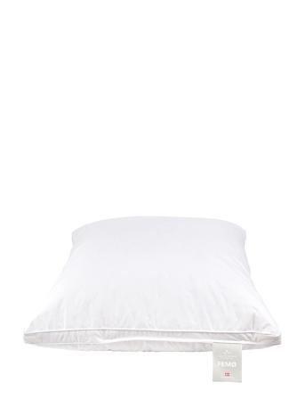 Femø 3-Champer Pillow Home Textiles Bedtextiles Pillows White Quilts Of Denmark