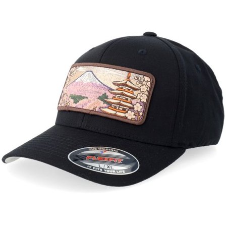 Wild Spirit - Svart flexfit Keps - Tokyo Wide Patch Black Flexfit @ Hatstore