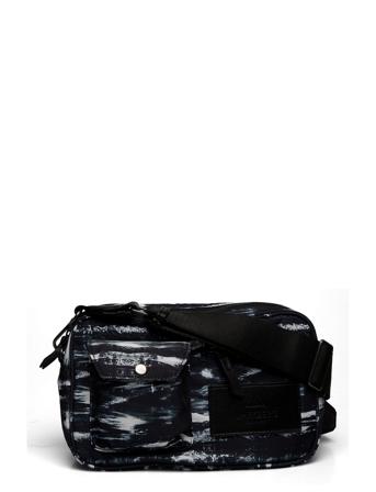 Darlambg Cross. Bag, Recycled Bags Crossbody Bags Svart Markberg
