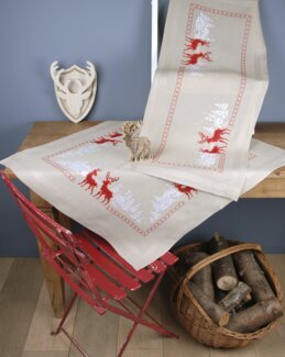 Kirjontapakkaus Liina Porot