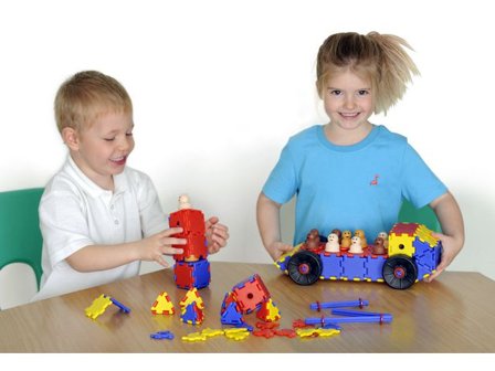 Polydron Junior set 124/fp - Lyreco - Skola och förskola - Lekmaterial - Bygglek, konstruktion och mosaik